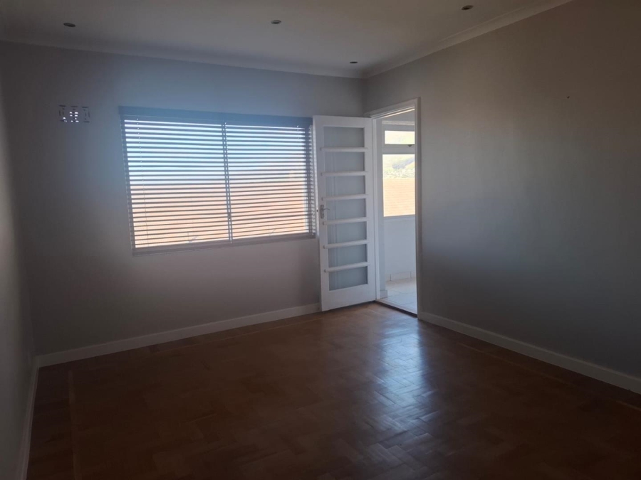 To Let 2 Bedroom Property for Rent in Gardens Western Cape